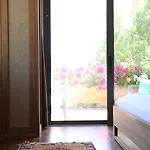 Hotel Life Butiq