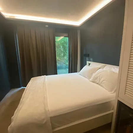 Life Butiq * يالِكافاك