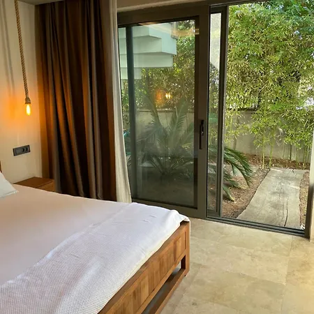 Life Butiq Hotel *