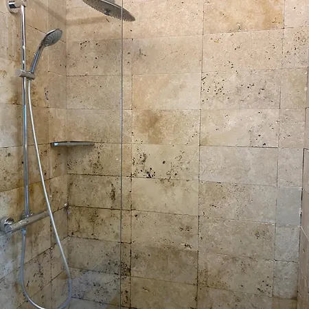 فندق Life Butiq يالِكافاك