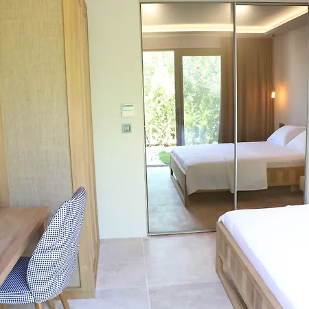 Life Butiq Hotel