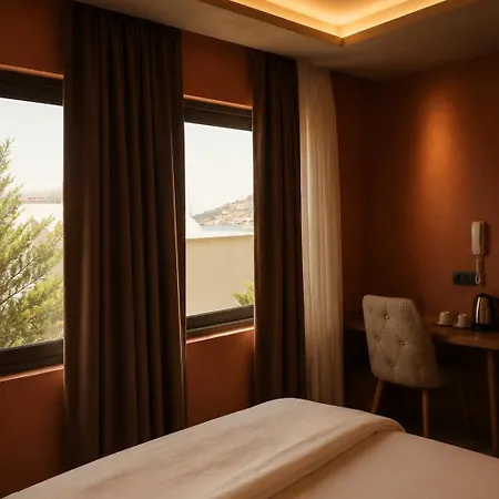 Life Butiq Hotel *