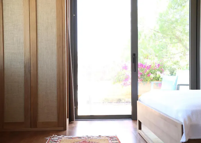 Life Butiq Отель *