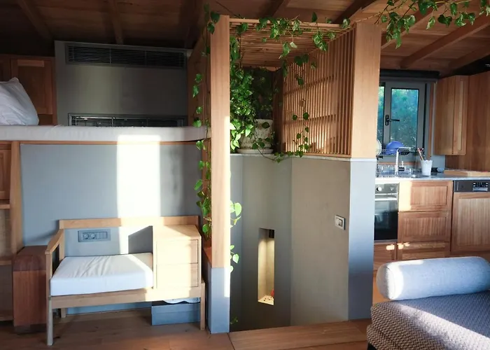 Отель Life Butiq *