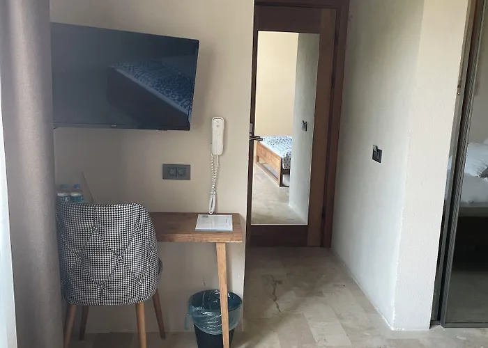 Life Butiq * Яликовак